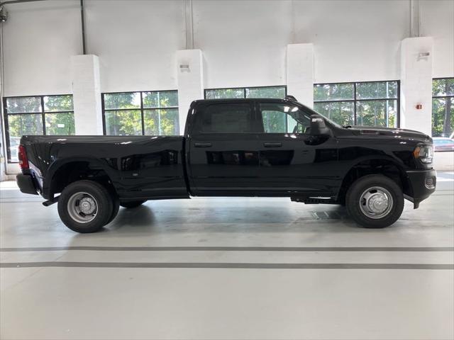 2024 RAM Ram 3500 RAM 3500 TRADESMAN CREW CAB 4X4 8 BOX