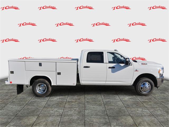 2024 RAM Ram 3500 Chassis Cab RAM 3500 TRADESMAN CREW CAB CHASSIS 4X4 60 CA