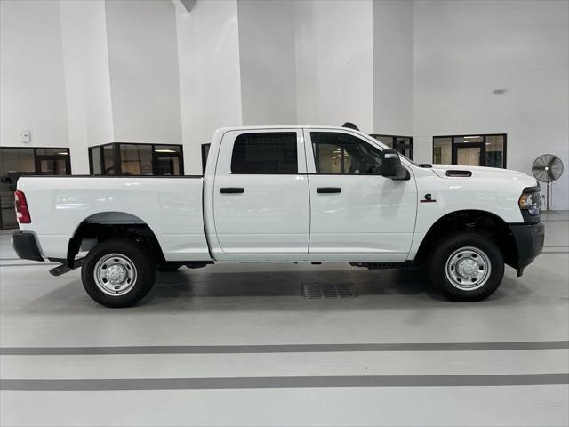 2024 RAM Ram 2500 RAM 2500 TRADESMAN CREW CAB 4X4 64 BOX