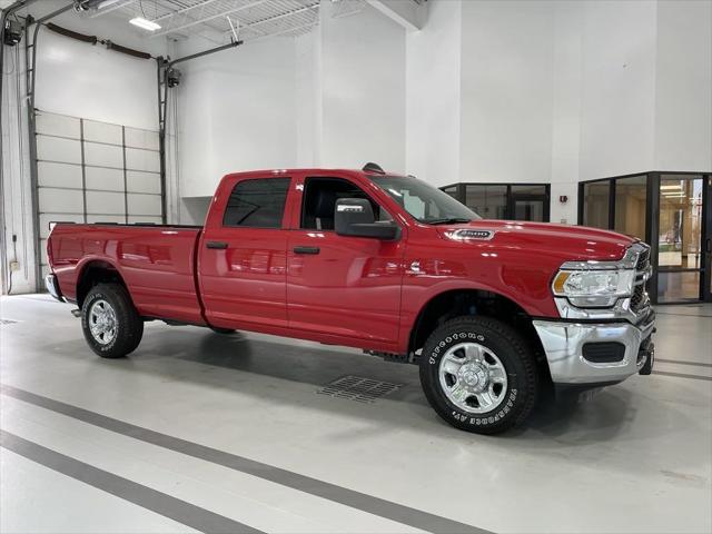 2024 RAM Ram 2500 RAM 2500 TRADESMAN CREW CAB 4X4 8 BOX