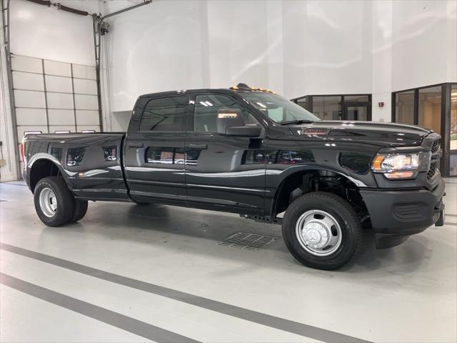 2024 RAM Ram 3500 RAM 3500 TRADESMAN CREW CAB 4X4 8 BOX