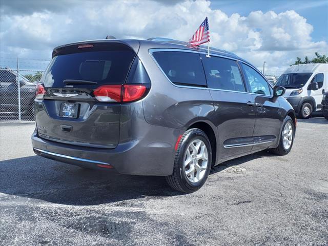 2020 Chrysler Pacifica 35th Anniversary Touring L