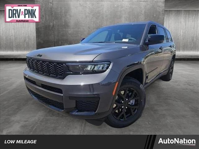 2024 Jeep Grand Cherokee L Altitude 4x4