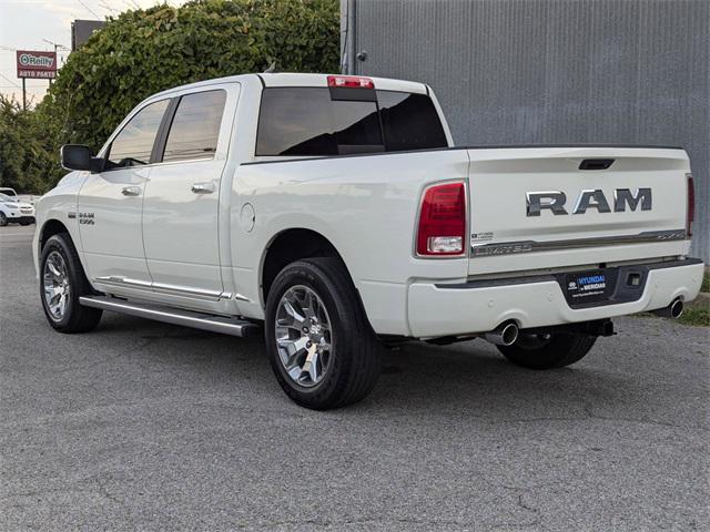 2017 RAM 1500 Limited Crew Cab 4x4 57 Box