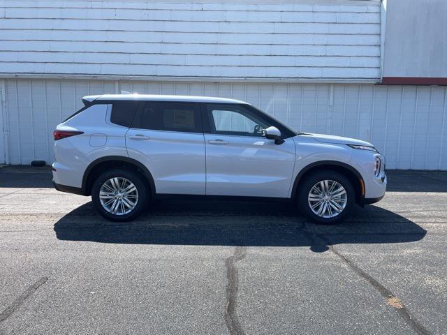 2024 Mitsubishi Outlander ES 2.5 2WD