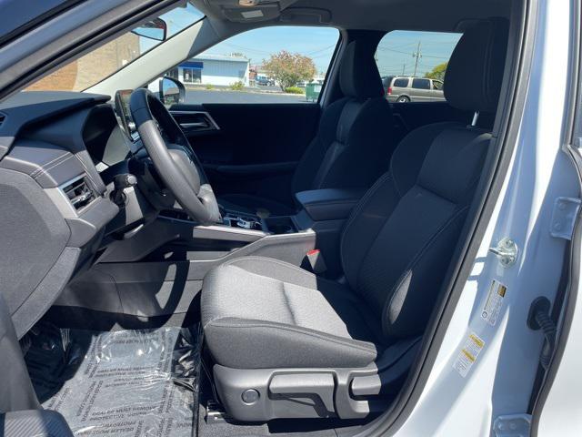 2024 Mitsubishi Outlander ES 2.5 2WD
