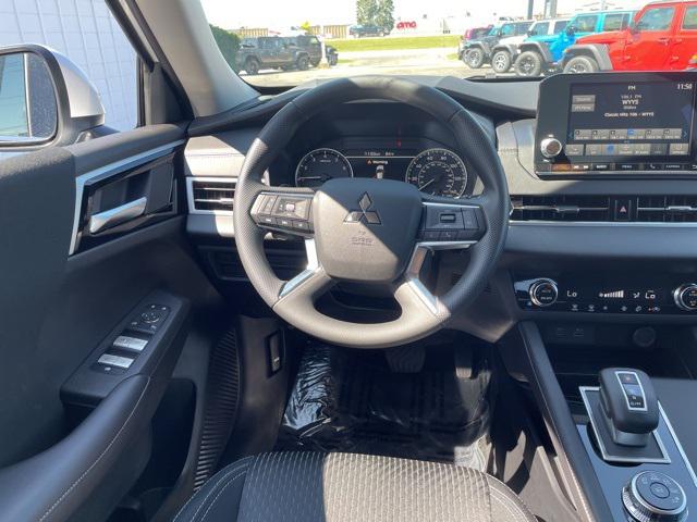 2024 Mitsubishi Outlander ES 2.5 2WD
