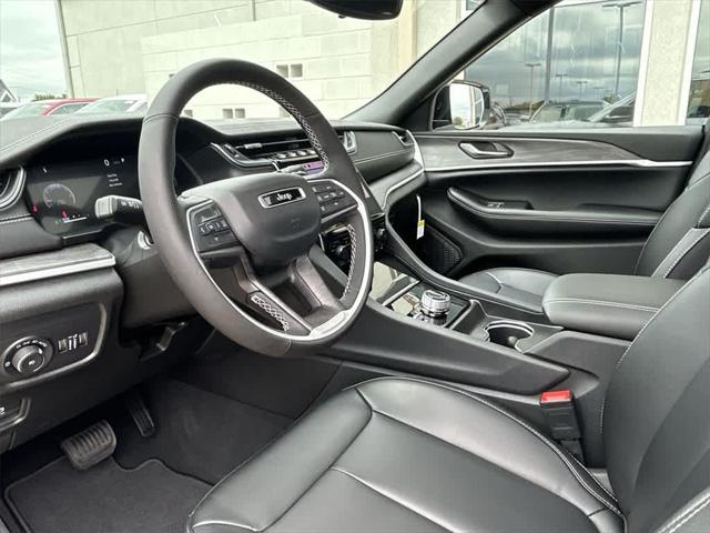 2024 Jeep Grand Cherokee GRAND CHEROKEE L LIMITED 4X4