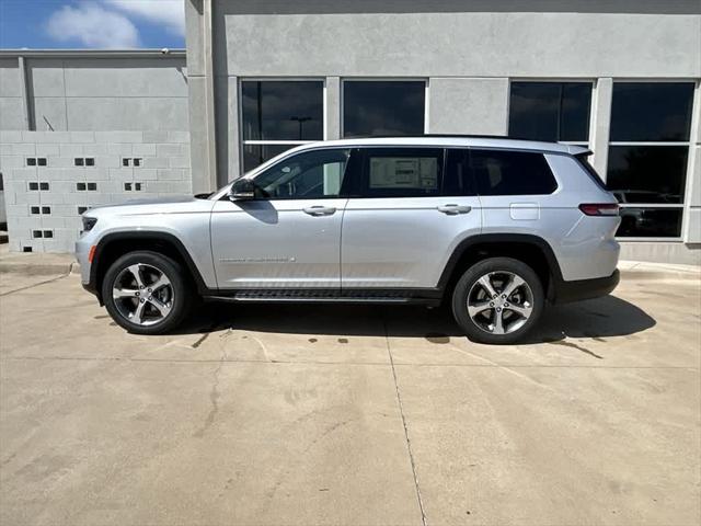 2024 Jeep Grand Cherokee GRAND CHEROKEE L LIMITED 4X4