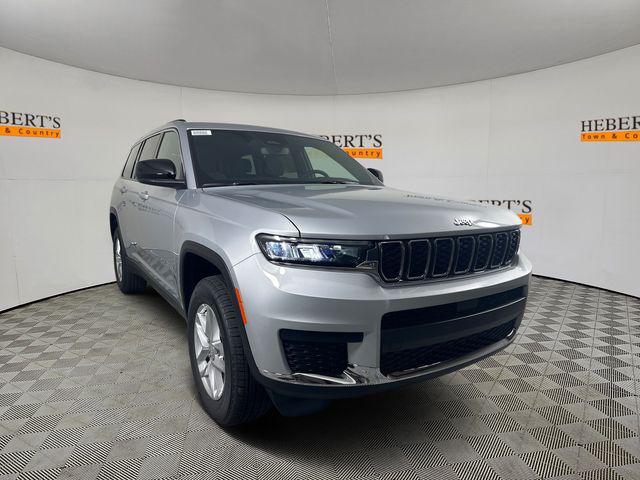2024 Jeep Grand Cherokee GRAND CHEROKEE L LAREDO 4X2