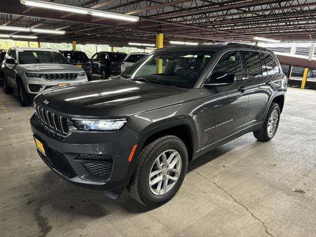 2024 Jeep Grand Cherokee GRAND CHEROKEE LAREDO X 4X2