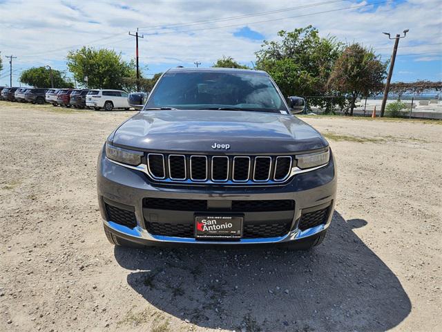 2024 Jeep Grand Cherokee GRAND CHEROKEE L LAREDO X 4X2