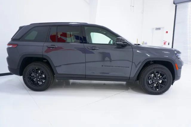 2024 Jeep Grand Cherokee GRAND CHEROKEE ALTITUDE X 4X2