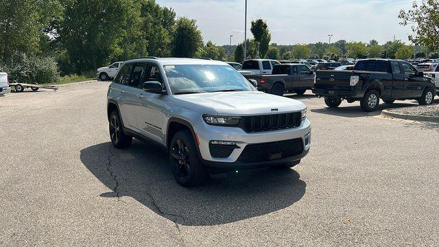 2024 Jeep Grand Cherokee GRAND CHEROKEE LIMITED 4X4