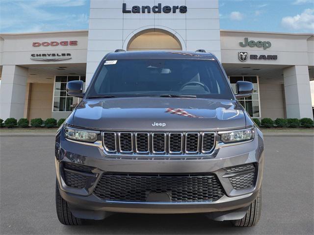 2024 Jeep Grand Cherokee GRAND CHEROKEE LAREDO X 4X2