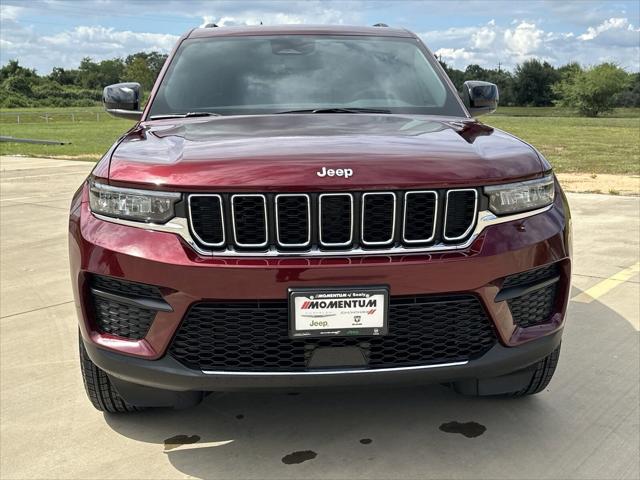 2024 Jeep Grand Cherokee GRAND CHEROKEE LAREDO X 4X2