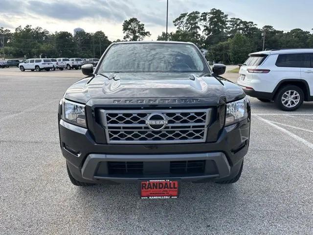 2022 Nissan Frontier King Cab SV 4x2