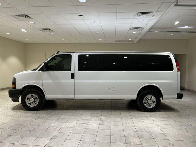 2023 Chevrolet Express Passenger RWD 3500 Extended Wheelbase LS