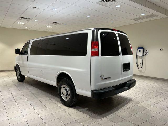 2023 Chevrolet Express Passenger RWD 3500 Extended Wheelbase LS