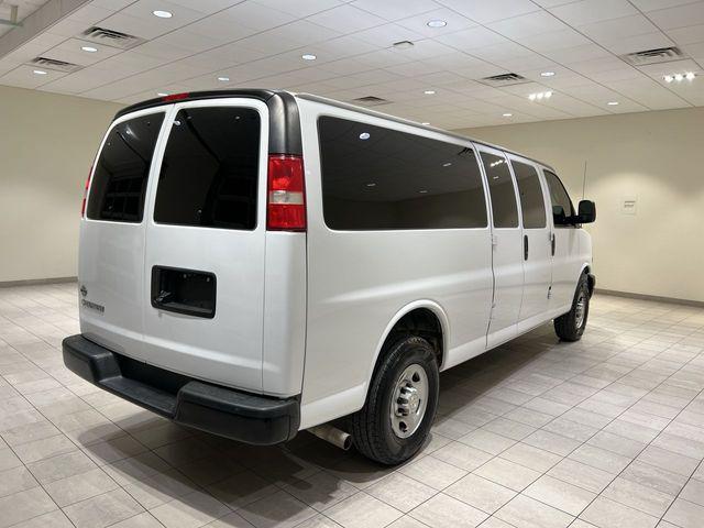 2023 Chevrolet Express Passenger RWD 3500 Extended Wheelbase LS