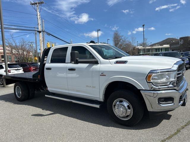 2022 RAM 3500 Chassis Tradesman/SLT/Laramie/Limited
