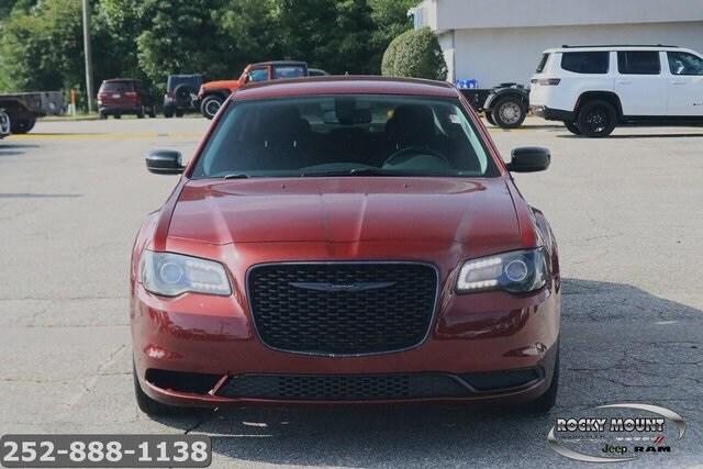 2021 Chrysler 300 Touring