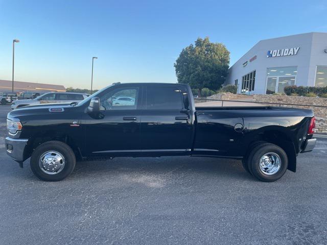 2024 RAM Ram 3500 RAM 3500 TRADESMAN CREW CAB 4X4 8 BOX