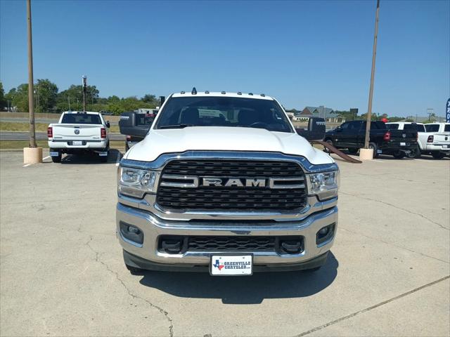 2024 RAM 3500 Big Horn Crew Cab 4x4 8 Box