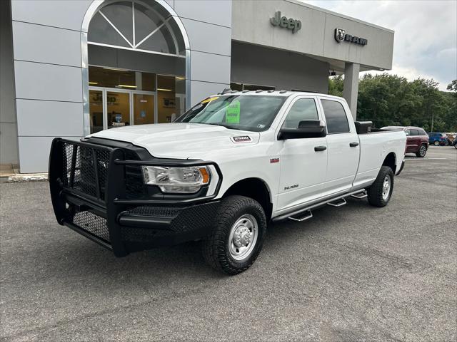 2022 RAM 2500 Tradesman Crew Cab 4x4 8 Box