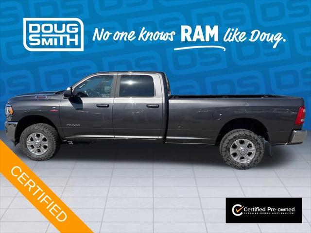 2022 RAM 3500 Big Horn Crew Cab 4x4 8 Box