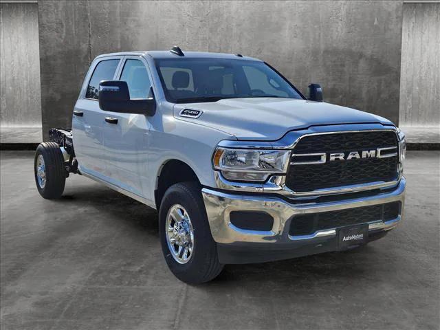 2024 RAM Ram 2500 RAM 2500 TRADESMAN CREW CAB 4X4 8 BOX