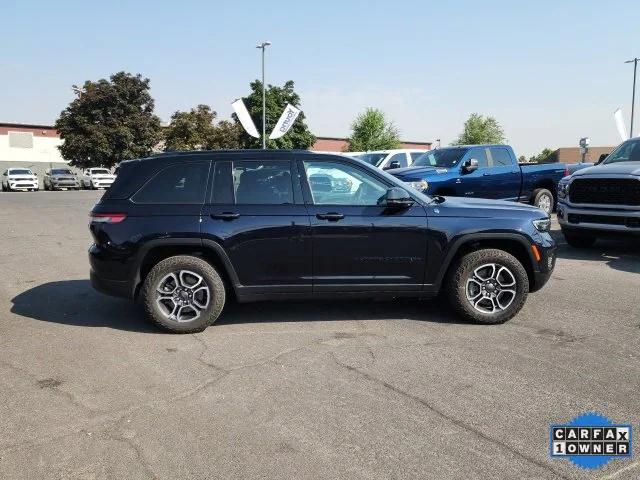 2022 Jeep Grand Cherokee 4xe Trailhawk 4x4