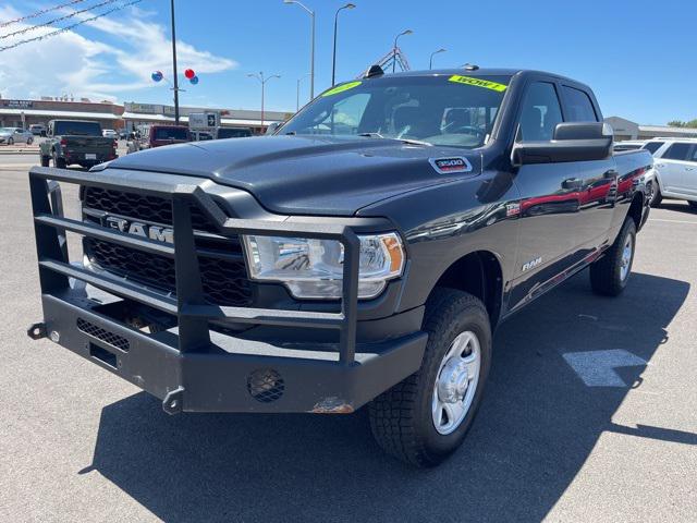 2021 RAM 3500 Tradesman Crew Cab 4x4 64 Box