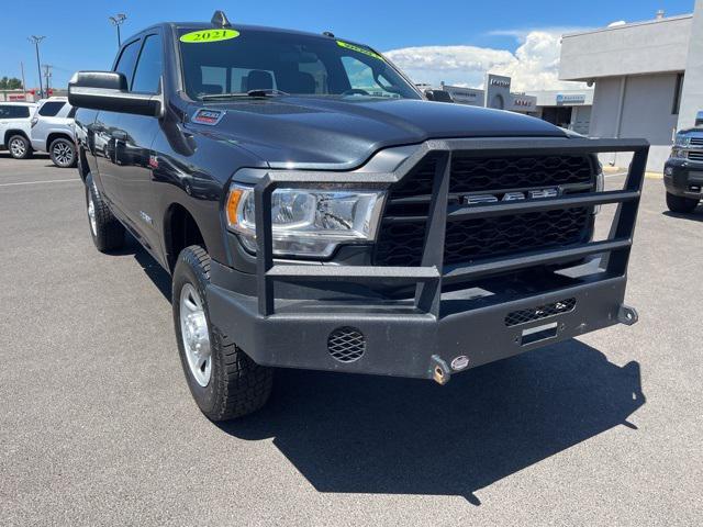 2021 RAM 3500 Tradesman Crew Cab 4x4 64 Box