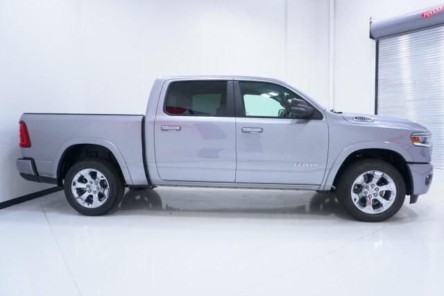 2025 RAM Ram 1500 RAM 1500 LONE STAR CREW CAB 4X4 57 BOX