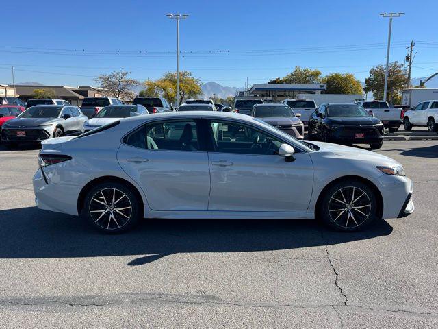 2023 Toyota Camry SE Nightshade Edition