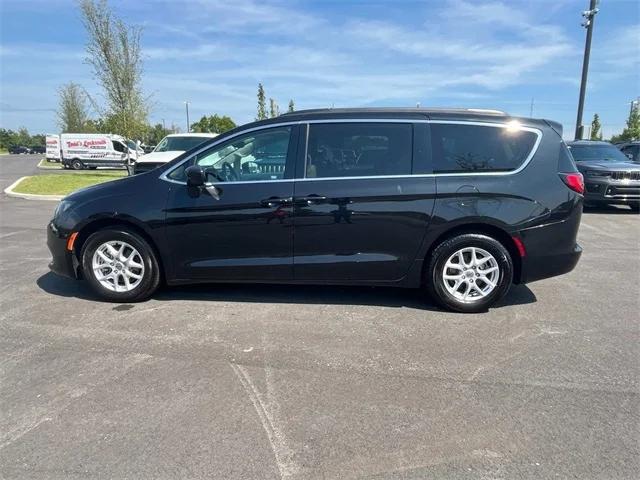 2021 Chrysler Voyager LXI