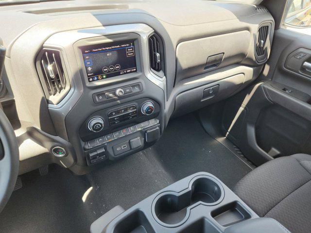 2024 Chevrolet Silverado 1500 4WD Crew Cab Short Bed Custom Trail Boss