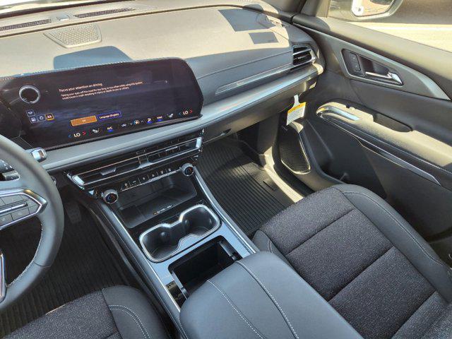 2024 Chevrolet Traverse AWD LT