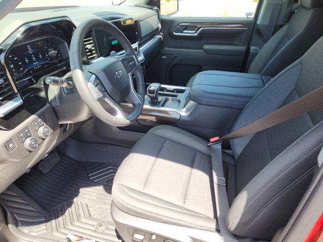 2024 Chevrolet Silverado 1500 4WD Crew Cab Short Bed RST