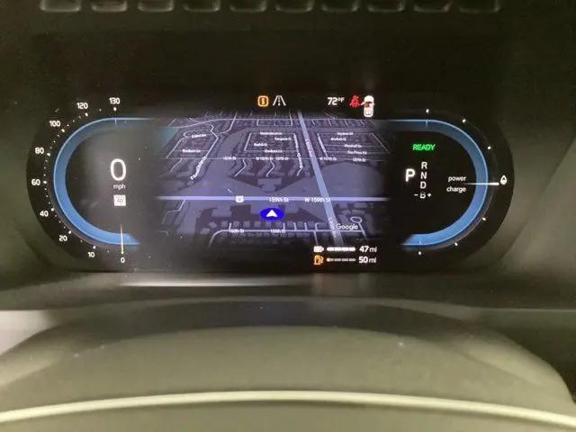 2025 Volvo XC90 Plug-In Hybrid T8 Plus 6-Seater