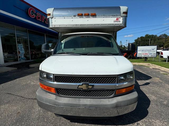 2012 Chevrolet Express Cutaway Work Van