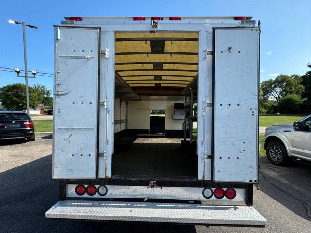 2012 Chevrolet Express Cutaway Work Van
