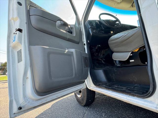 2012 Chevrolet Express Cutaway Work Van