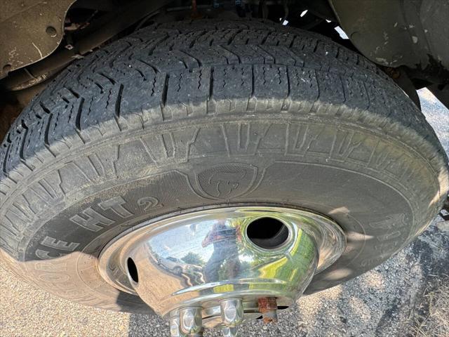 2012 Chevrolet Express Cutaway Work Van