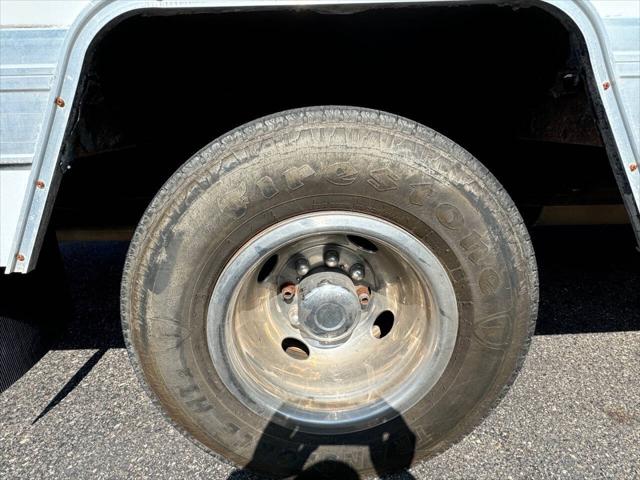 2012 Chevrolet Express Cutaway Work Van