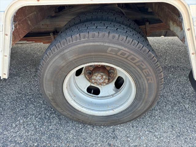 2012 Chevrolet Express Cutaway Work Van