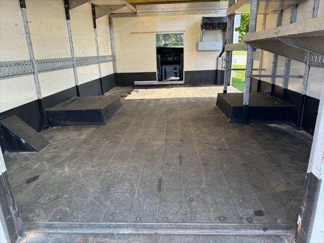 2012 Chevrolet Express Cutaway Work Van