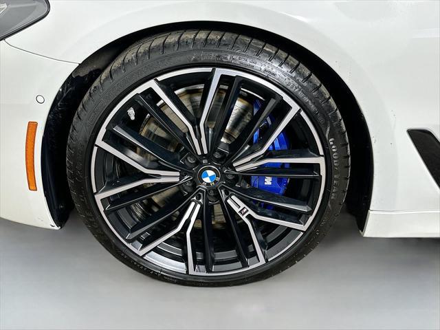 2022 BMW M5 i xDrive