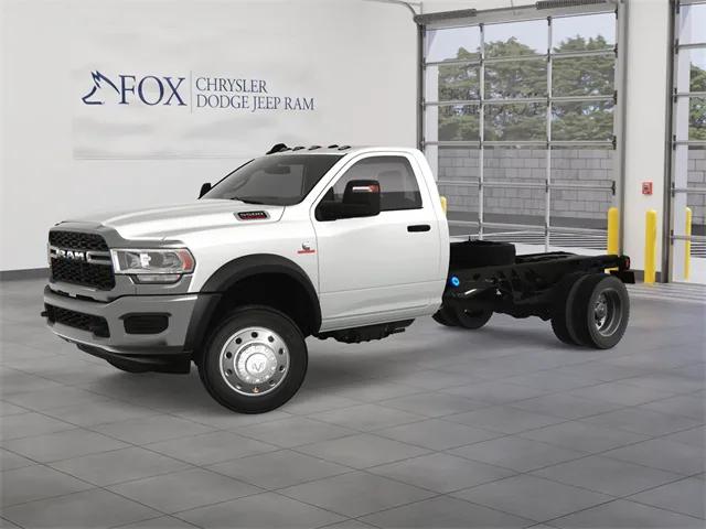 2024 RAM Ram 5500 Chassis Cab RAM 5500 TRADESMAN CHASSIS REGULAR CAB 4X4 84 CA 2024 RAM Ram 5500 Chassis Cab RAM 5500 TRADESMAN CHASSIS REGULAR CAB 4X4 84 CA